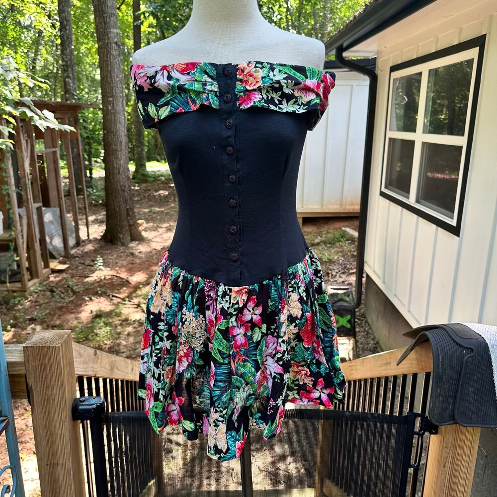 Vintage 80s Mainframe Off Shoulder Dress cocktail Size Small
